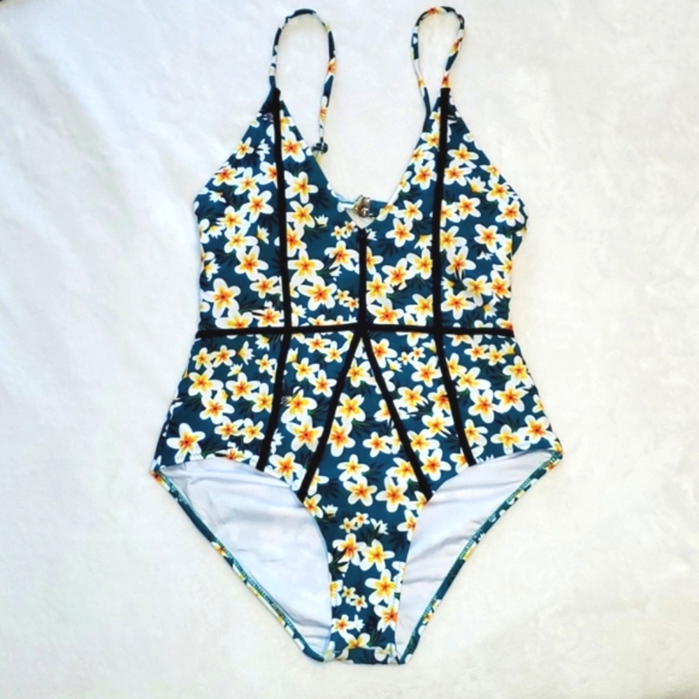 NWOT Cupshe Padded One Piece Floral Swimsuit